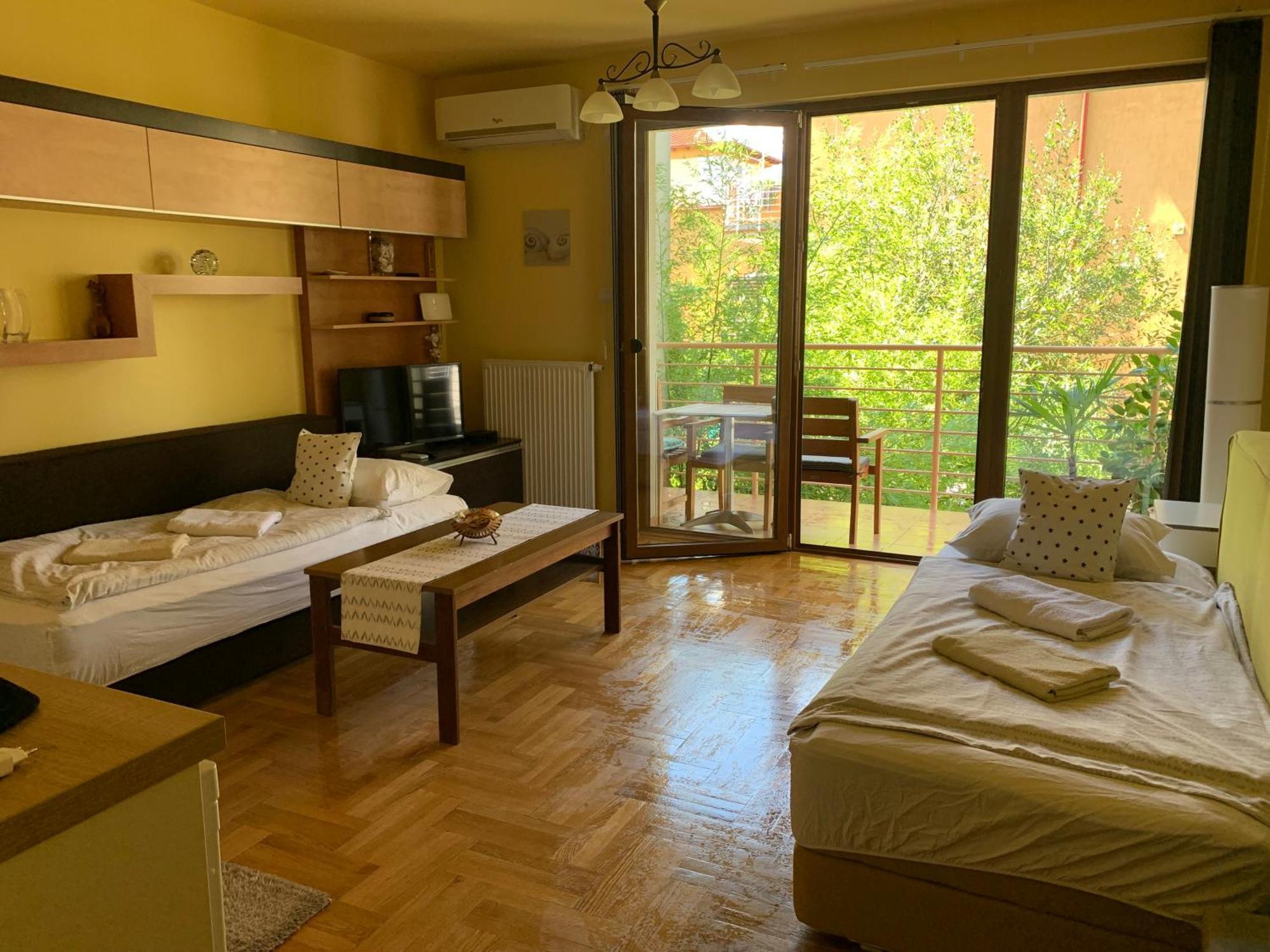Mandarin Wellness Apartman Шиофок Экстерьер фото