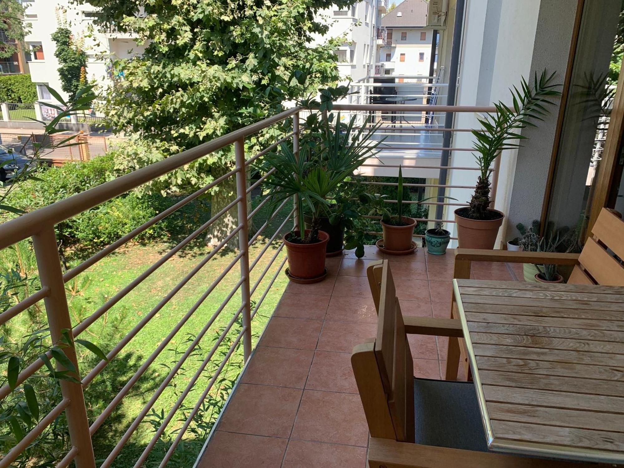 Mandarin Wellness Apartman Шиофок Экстерьер фото