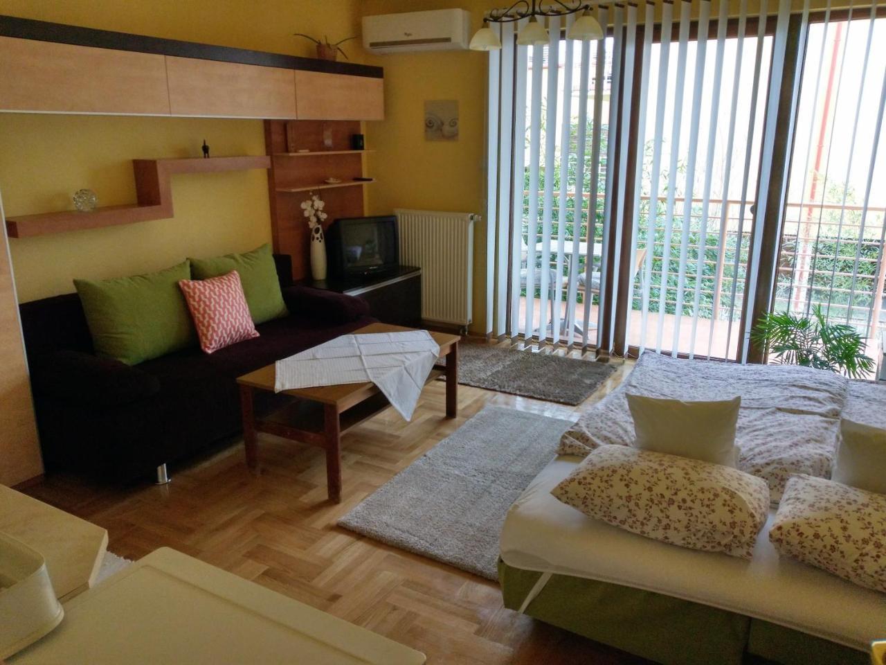 Mandarin Wellness Apartman Шиофок Экстерьер фото