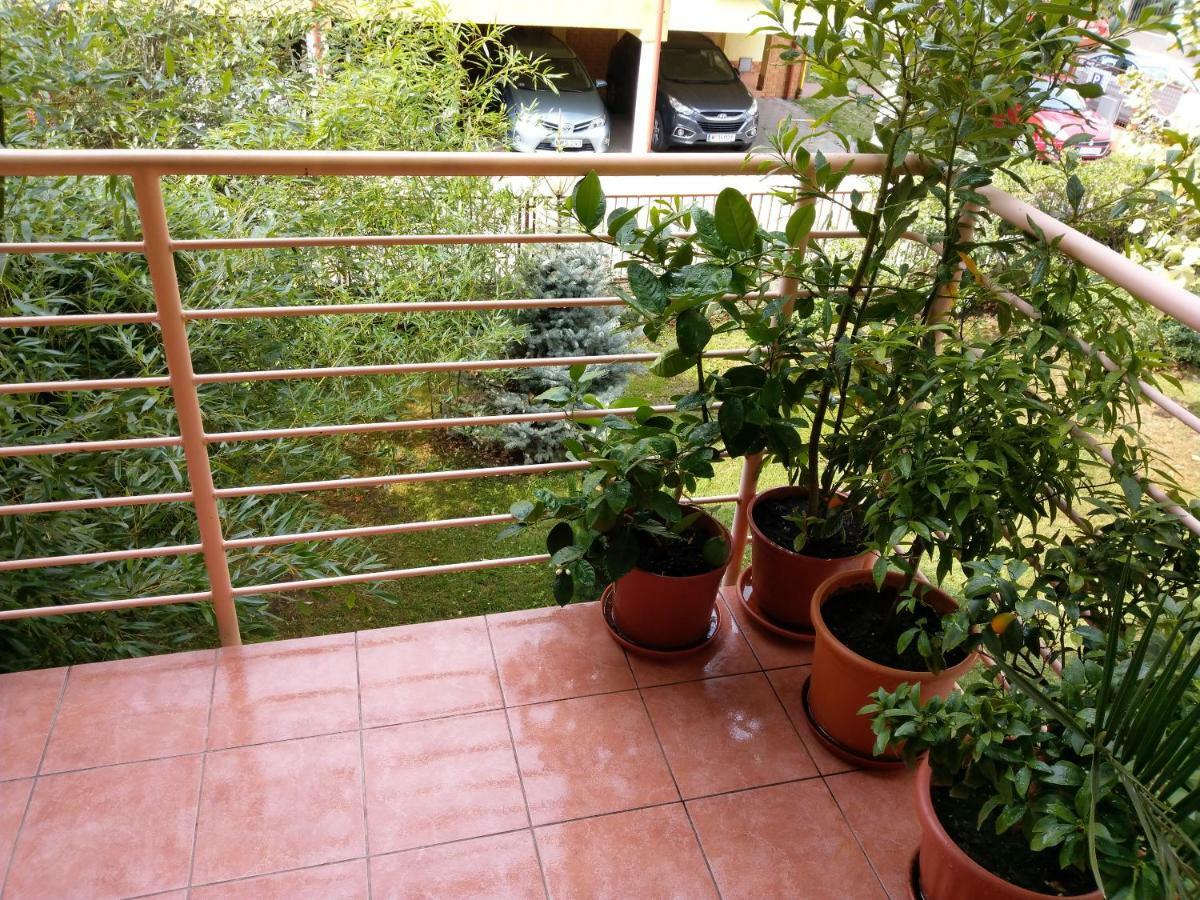 Mandarin Wellness Apartman Шиофок Экстерьер фото