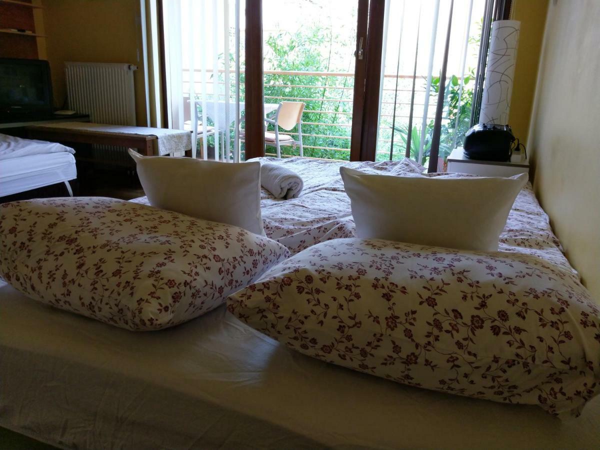 Mandarin Wellness Apartman Шиофок Экстерьер фото